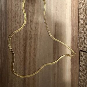 Gorjana 18K gold plated Venice necklace.
